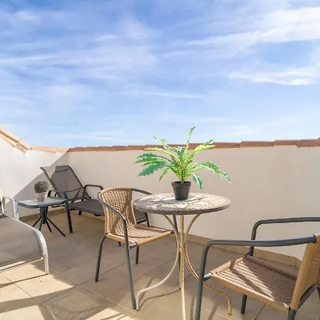 Lovely In Costa With Kitchen Apartament Torrox